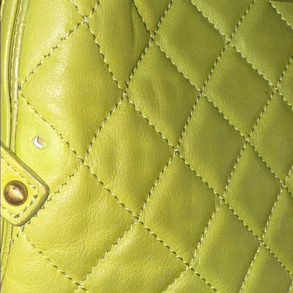 MCM Vintage Green Quilted Leather convertible Hand to Shoulder Bag - Picture 8 of 13